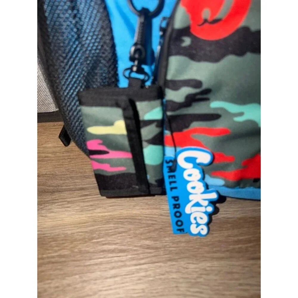 Cookies tough holders—perfect street